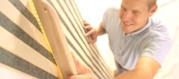 Jak lepit vinylové tapety na papírové bázi: fáze práce a odborné poradenství